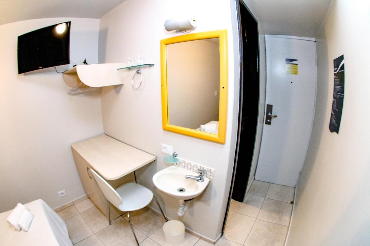 Esquina Batel - Economico Hotel